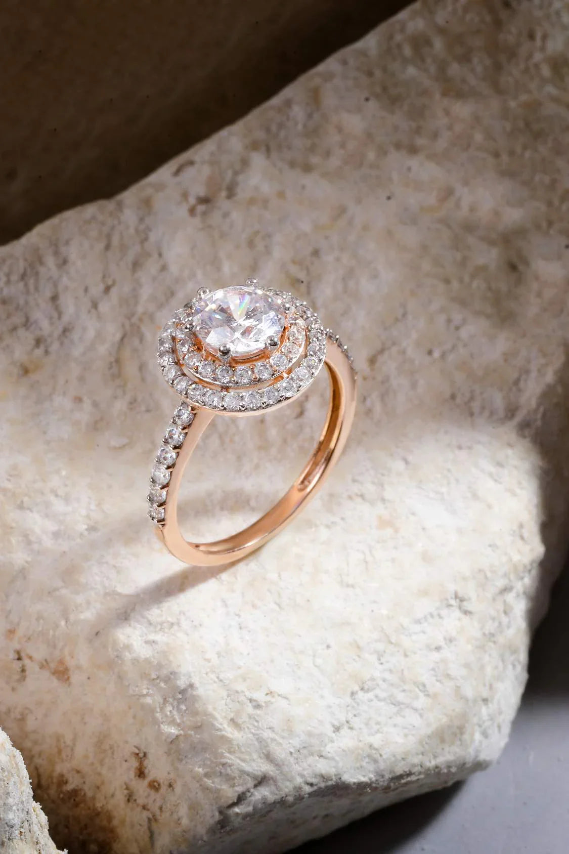 Halo Rings – Osiris Diamonds