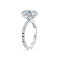 Crown Pavé Solitaire Petite Ring (Oval) – Lab-Grown Diamond Melee